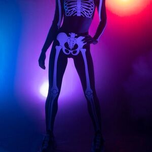 Eleve Dancewear skeleton leggings